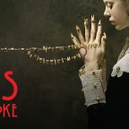 Survive The Red Blood Moon For American Horror Story Roanoke At Halloween Horror Nights Hollywood