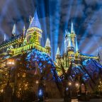 Universal Orlando Welcomes Christmas At The Wizarding World Of Harry Potter