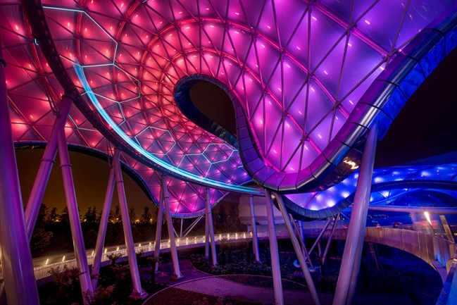 grimshaw-shanghai-disney-resort-tomorrowland-china-designboom-02
