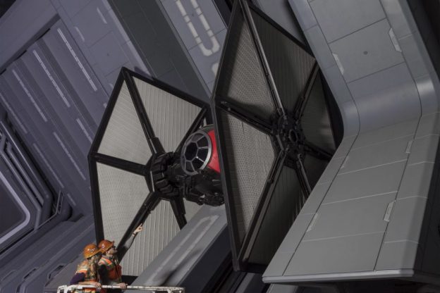 nerdist-SWGE-Rise-of-the-Resistance-TIE-Fighter-1024x684